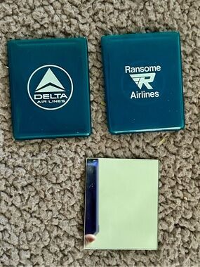 Delta Airline Logo Compact Mirrors (Set)